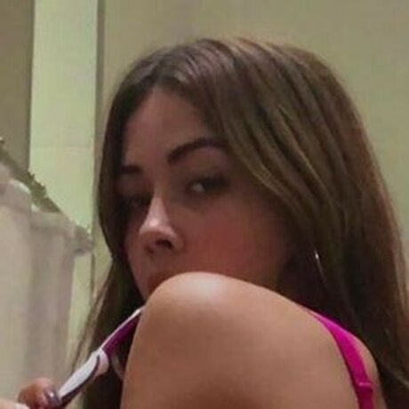 Yazzmiin11 only fans leaked porn