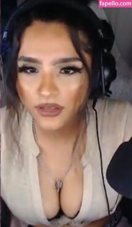 ghostgirlxoxx2 onlyfans sextape