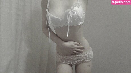 veildose only fans nude leaks