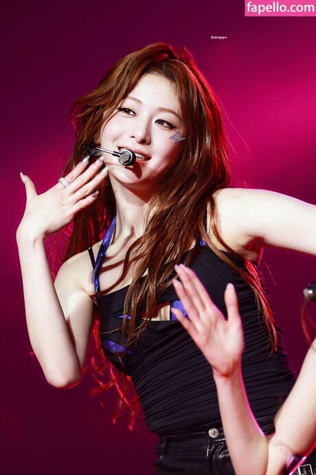 Huh Yunjin_ onlyfans nide