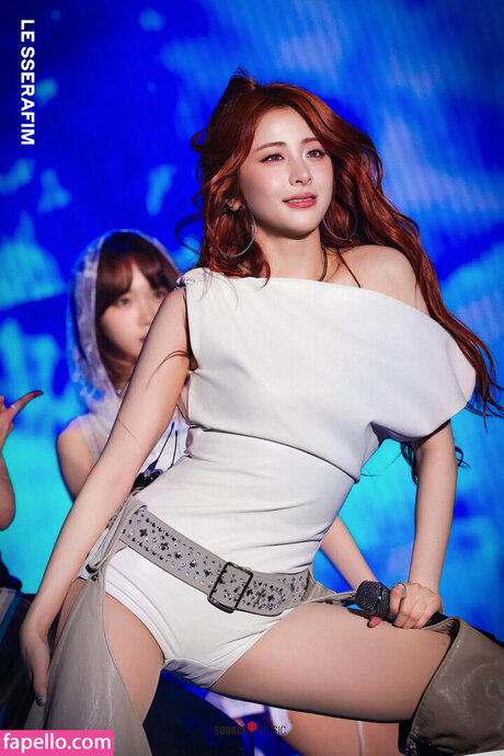 Huh Yunjin_ onlyfans leaks porn