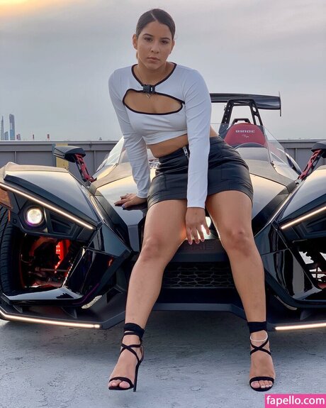 Maleni Cruz onlyfans leaked pics