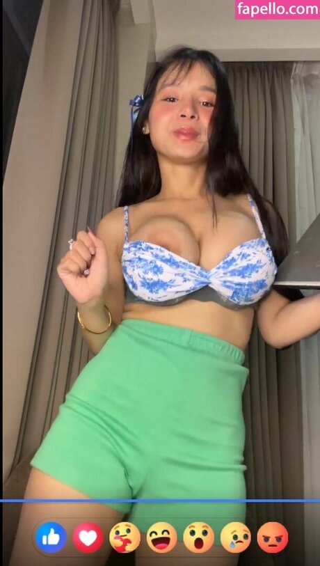 Nan Ma Htwe nude leaked onlyfans