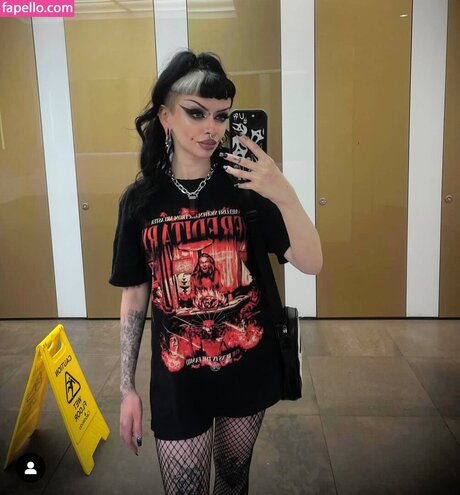 Livingdeadgxrl leaked onlyfans naked