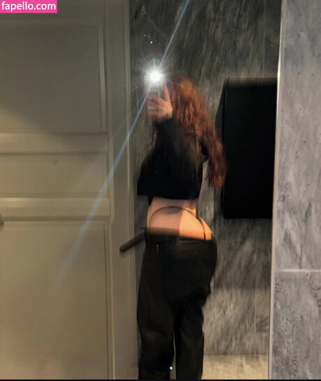 Evvoxi onlyfans photos