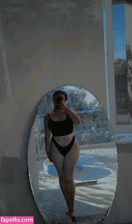 Evvoxi nude onlyfans leaked