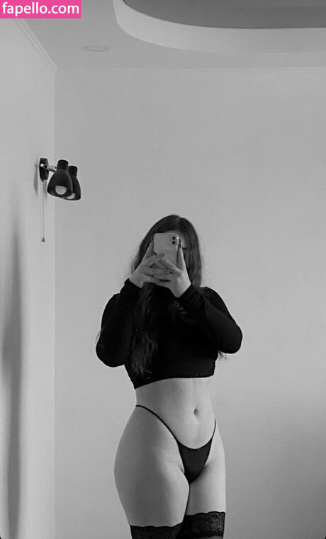 Evvoxi nude onlyfans