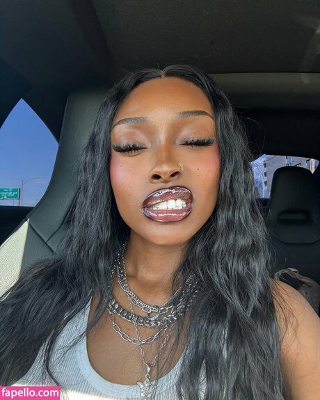 Coco Watson leaked nude onlyfans