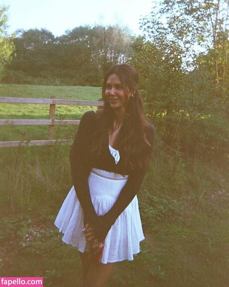 Sonam Bajwa onlyfans images