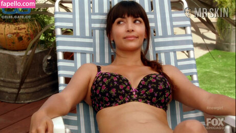Hannah Simone only fans review
