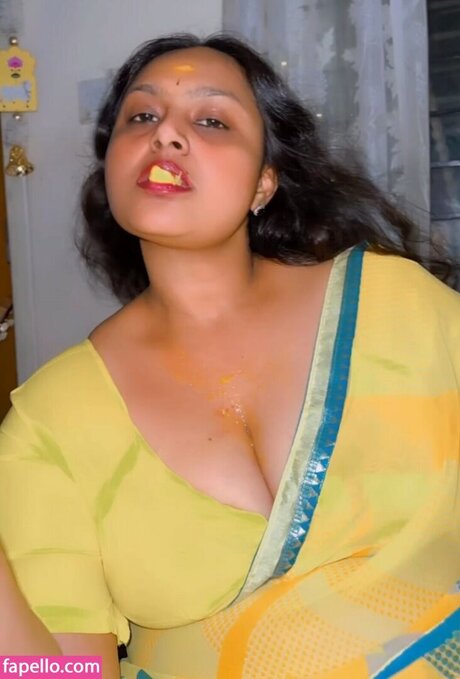 Anupamaswathi onlyfans topless