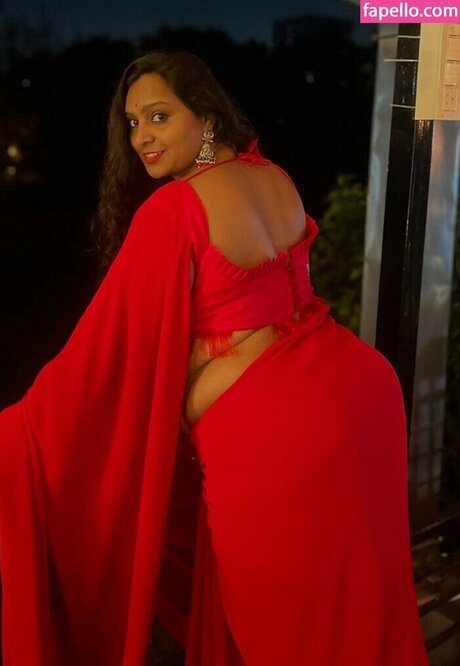 Anupamaswathi onlyfans leaks.