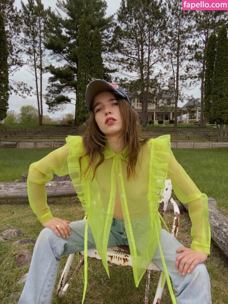 Olivia Forte onlyfans model images