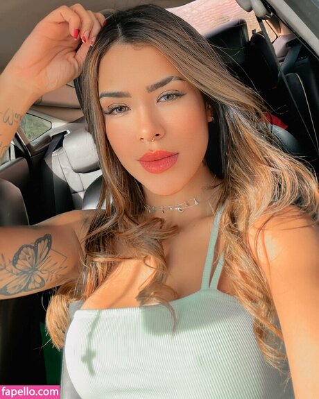 Kaah Muniz onlyfans nude tits