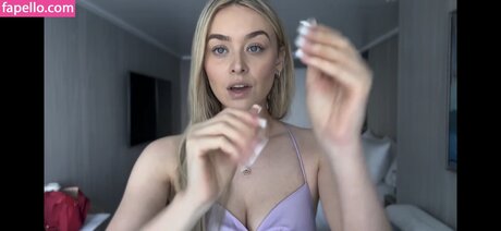 Simply Kel ASMR onlyfans archives