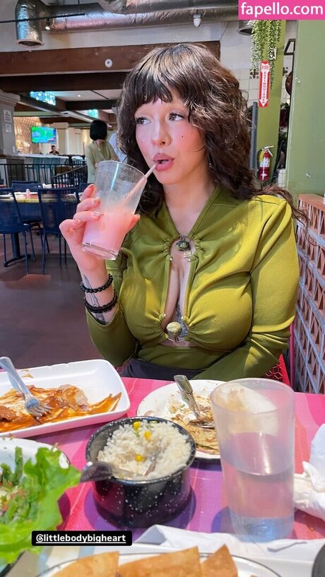 Melanie Martinez nudes onlyfans leaks