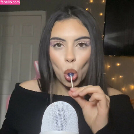 Tingly Asmr_ onlyfans leake