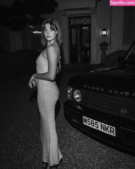 Meg Bellamy onlyfans model photo