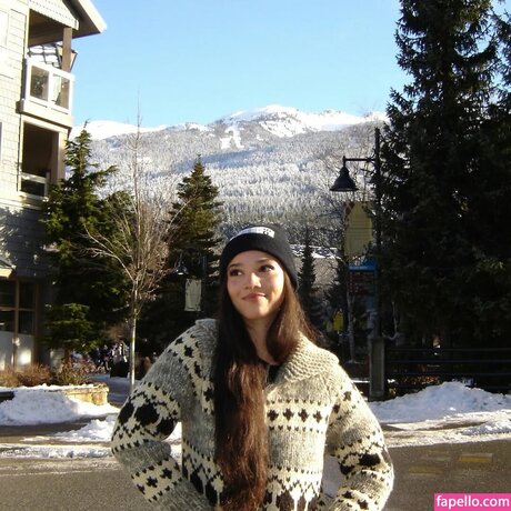 Malia Baker onlyfans pics