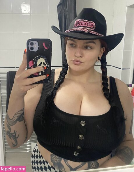 Zoe O Neill onlyfans naked