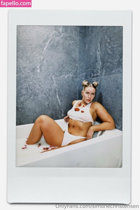 Simone Christensen only fans review