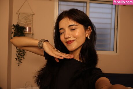 ishitasgj onlyfans nude