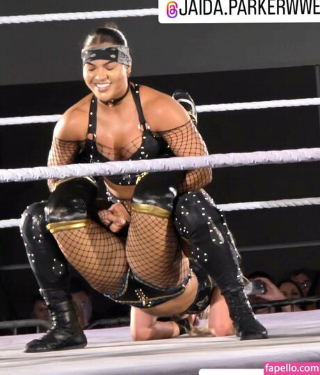 Thea Hail onlyfans leaks