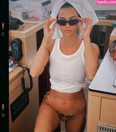 Eyl l Kandemir nude porn onlyfans