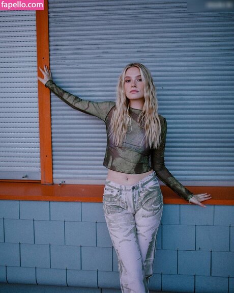 Esther Graf onlyfans archives