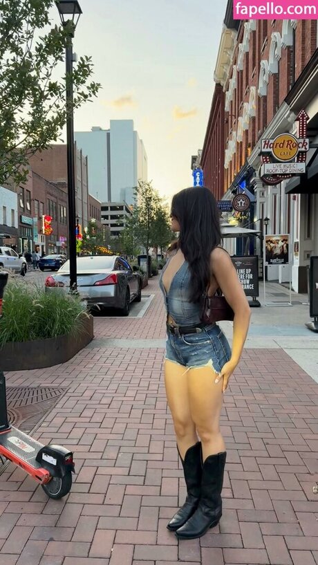 Lucila Erickson onlyfans leak sex