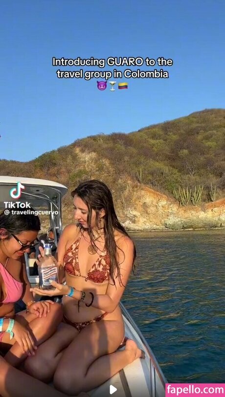 Valeria Cuervo onlyfans model photo