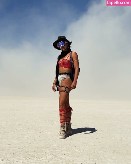 Corinne Nicewick leaked nude onlyfans