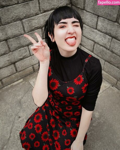 Amy Roberts nude leaked onlyfans