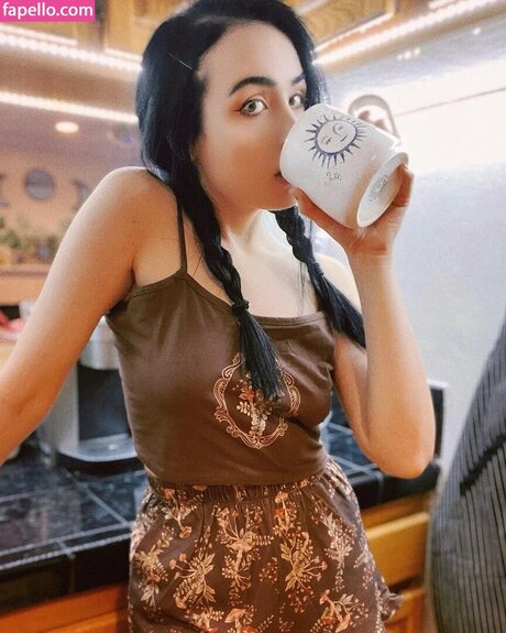 Amy Roberts onlyfans sex