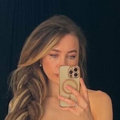 hannamykhailova onlyfans nude pics