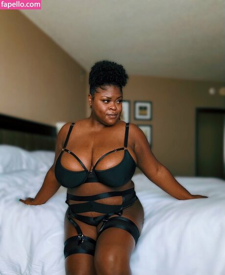 Brita Be Like onlyfans leajs