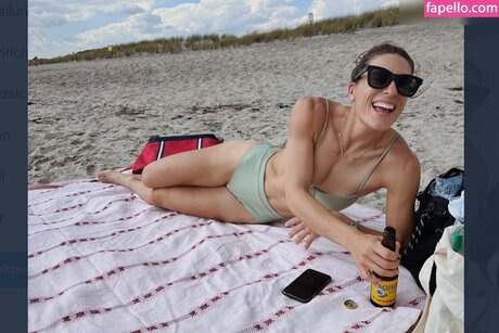 Andrea Petkovic onlyfans leaked tits