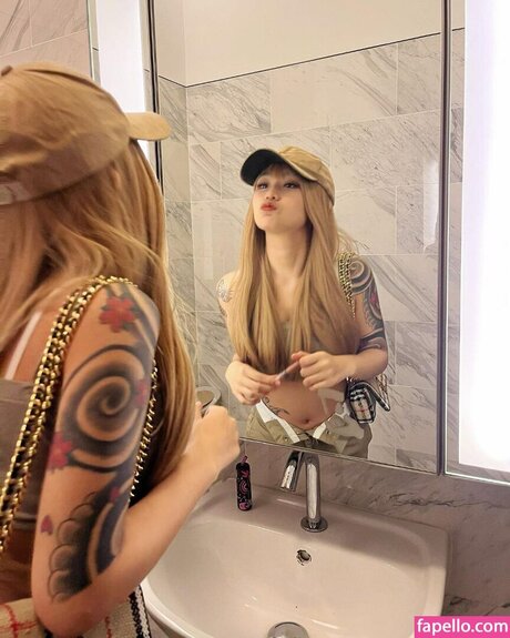 natashaznrl onlyfans nudes leaked