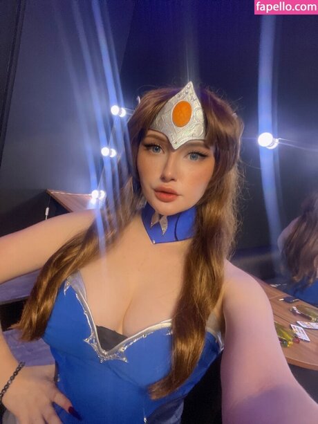 Elena Kyalviyainen onlyfans naked leaked