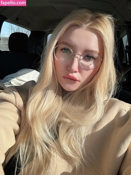 hottest asian onlyfans hot naked pics