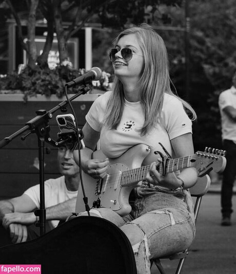 Zoe Clarke only fans leak porn