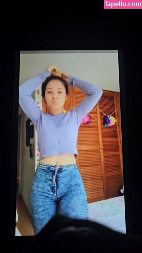 vanneamador onlyfans pictures