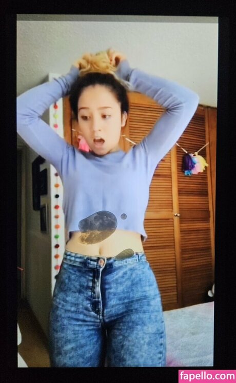 vanneamador topless onlyfans