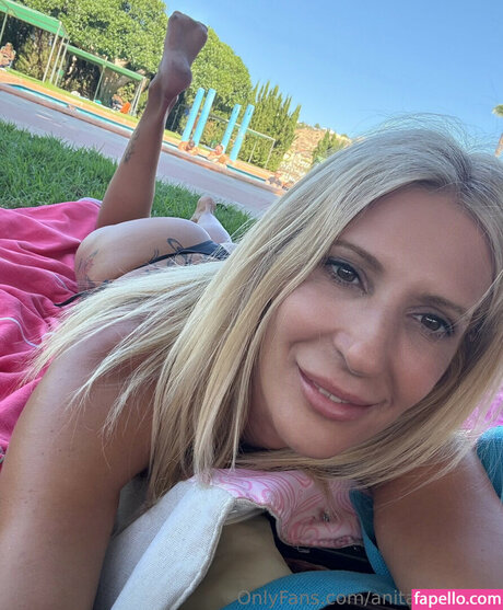 Anita 53 onlyfans leaks