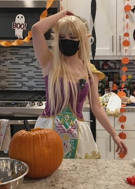 Harriet Barnes hot onlyfans