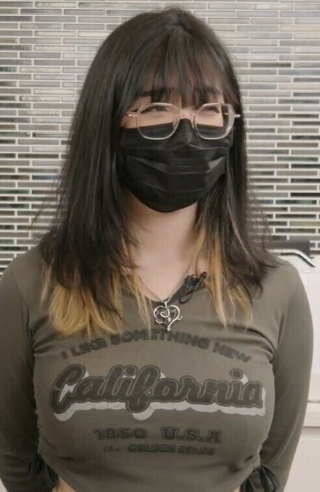 Harriet Barnes Profile pic