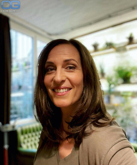 Ulrike Frank onlyfans archives