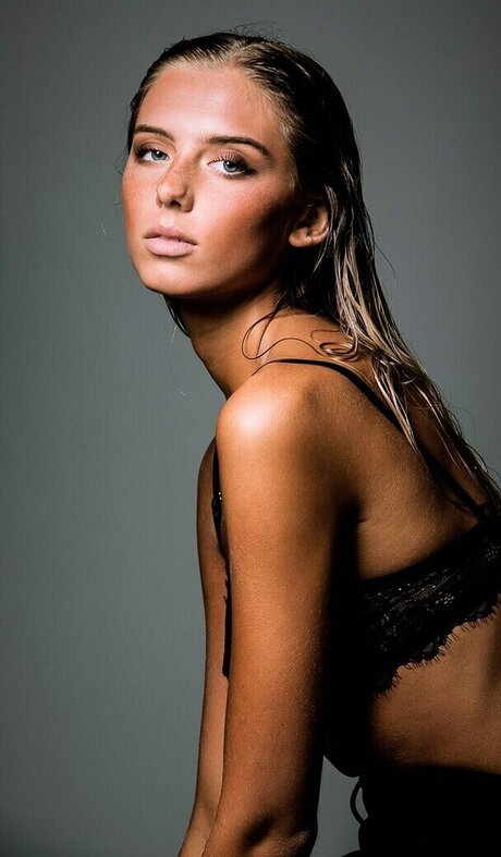 Molly Plahn onlyfans joi