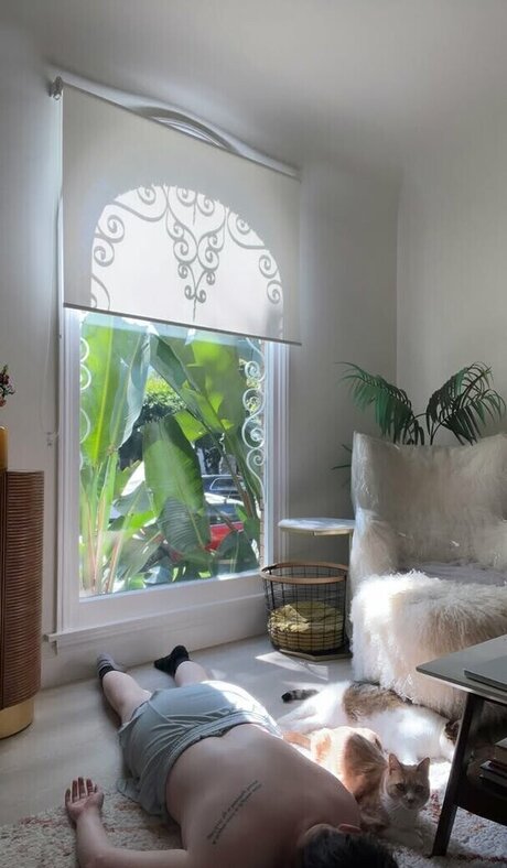 Sarah Schauer naked on onlyfans