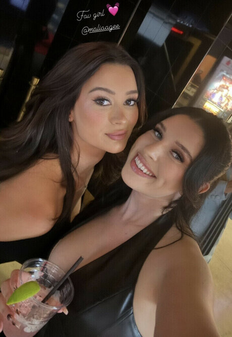 Baeeeeelyn leaked onlyfans